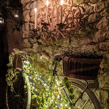 14th Century Priory In 3*