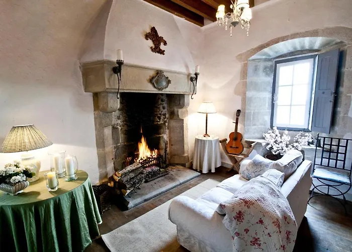 14th Century Priory In Bed & Breakfast Pressigny (Deux-Sevres)