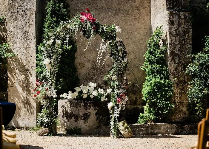 14th Century Priory In Bed & Breakfast