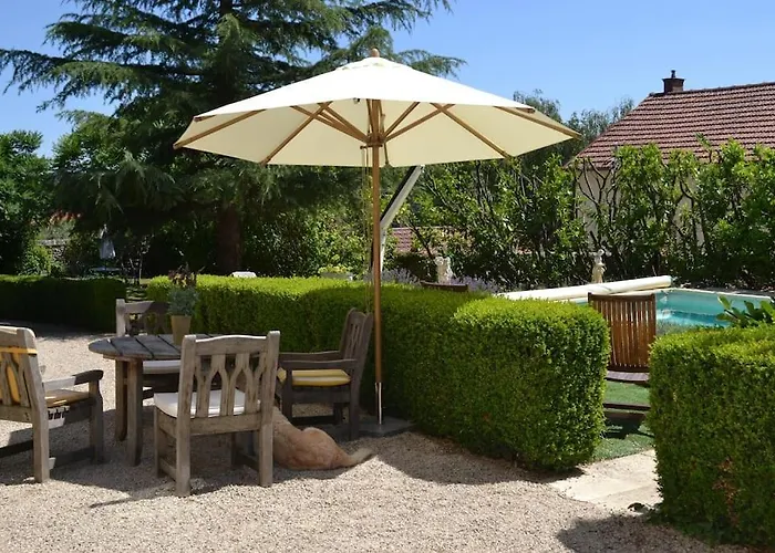 Bed & Breakfast 14th Century Priory In 3*