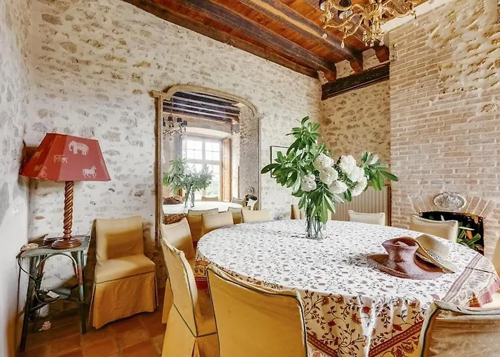 Bed & Breakfast 14th Century Priory In