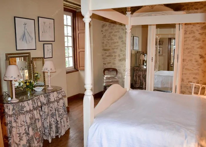 Bed & Breakfast 14th Century Priory In